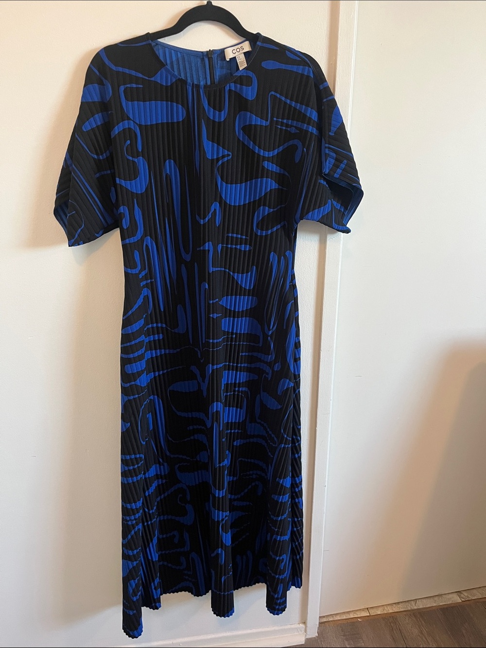 COS Black and Electric Blue Abstract Pleated Midi Dress